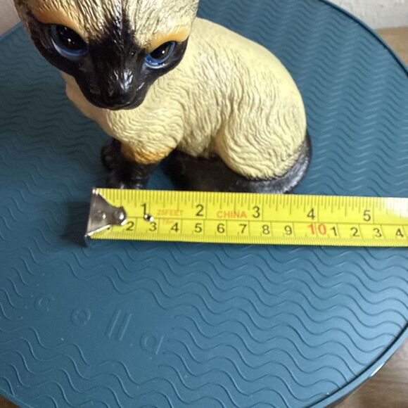 Vintage Blue Eyed Siamese Cat Hand Painted Figurine House of Global Art Japan - Picture 13 of 13